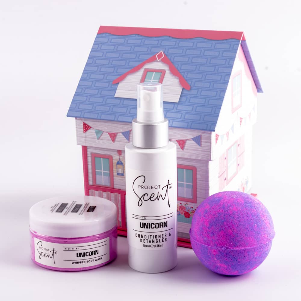 Dolls House Gift Set – Bath Bomb, Detangler & Soufflé