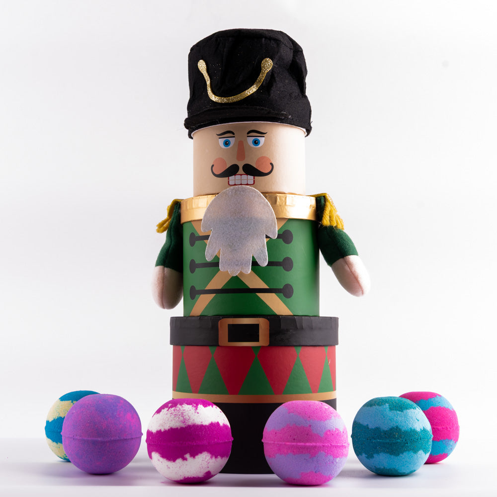 Stacker Gift Set – Christmas Soldier or Gnome (6 Bath Bombs)