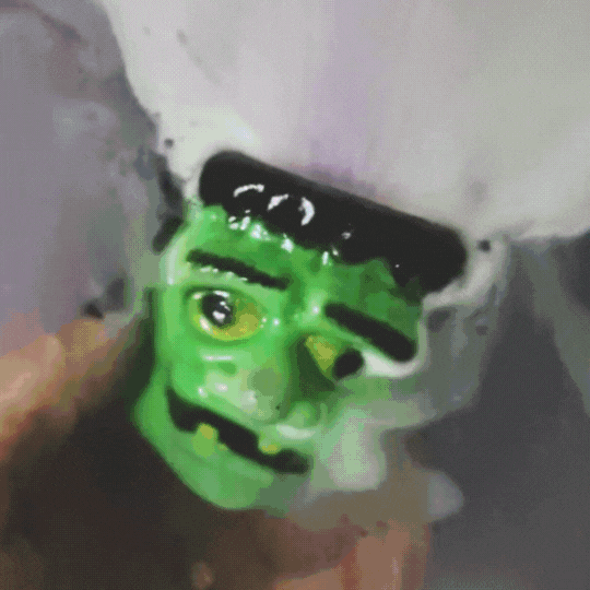 Halloween Bath Cauldron | LIMITED EDITION Light Up Bath Bomb | Handmade UK