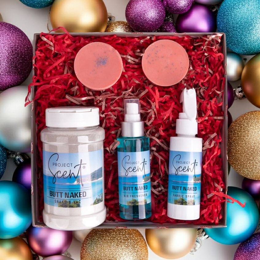Project Scents product set with decorative Christmas ornaments
