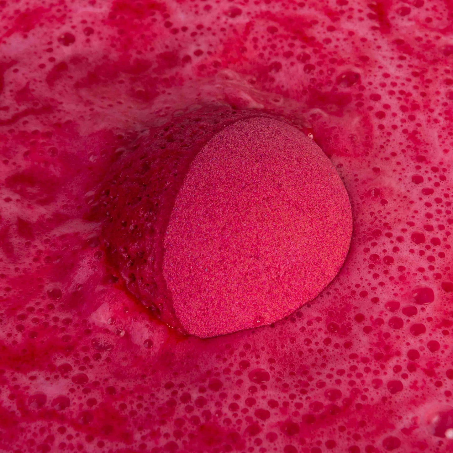 Black Opium Inspired Bath Bomb 140g