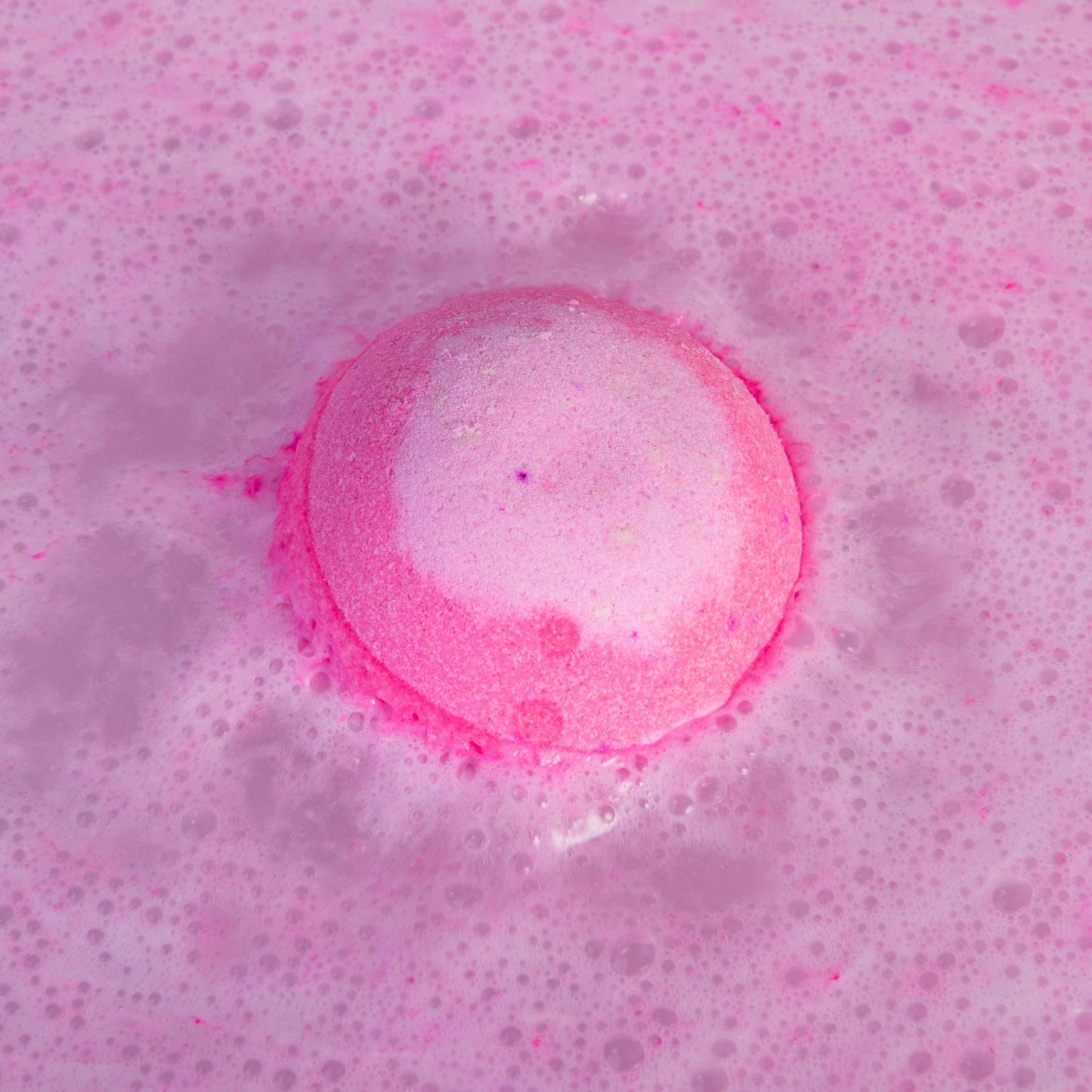 La Vie Belle Inspired Bath Bomb 140g